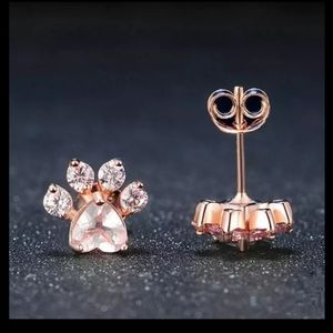 Rose gold ss925 crystal dog or cat paw print earrings nwt